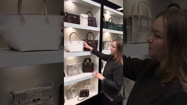 Как хранить светлые сумки из кожи крокодила? | Уход за белой сумкой | PREMIUM GOODS