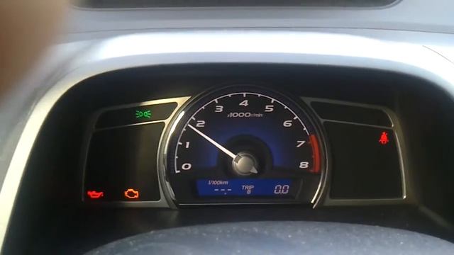 Honda Civic 2007 1.8 i-VTEC 140KM spadek obrotów