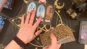 Как поживает ваш бывший с новой пассией#tarot#sorts#гаданиеонлайн