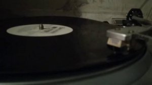 Кривая пластинка / Curved record