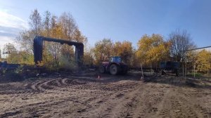 Упражнение "разворот в ограниченном пространстве" на тракторе кат. D (Massey Ferguson 6495)