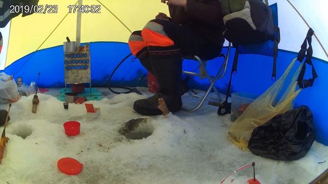 Зимняя ловля плотвы на Ладоге 23-24 февраля 2019 года смотреть онлайн