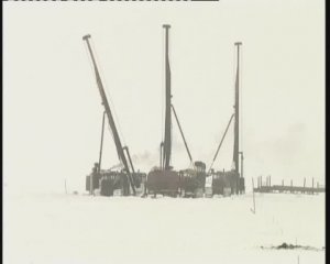 Песня про нефтяников🎶 "Давай закурим друг нефтяник..."