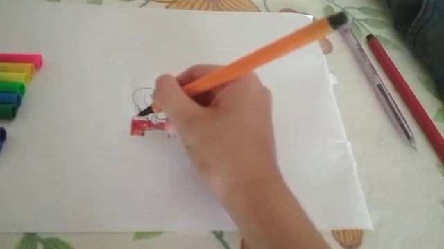 как нарисовать девочку