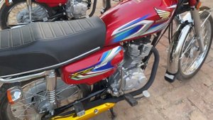 Honda CG 125 2023 Vs Honda CG 125 2022 Detailed Comparison|کون سا بہتر ہے