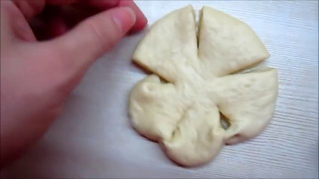 Сдобное тесто для булочек. Лучший рецепт домашних булочек.