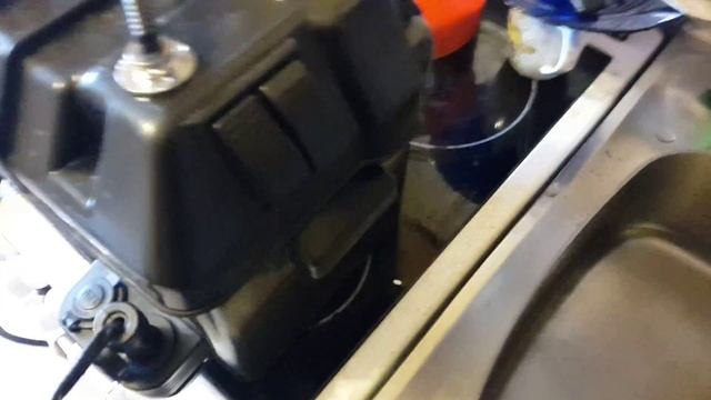 Ящик под аккумулятор и вольтметр в ПВХ лодку смотреть онлайн