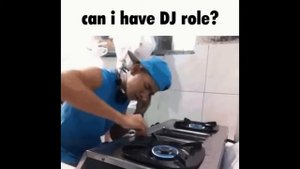 Mackey Gee - Tour (Darkened Version) / ("Can i have DJ role" - full length)