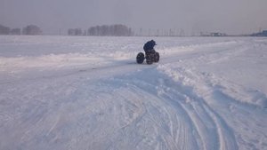 Простой снегоход своими руками, первый выезд.