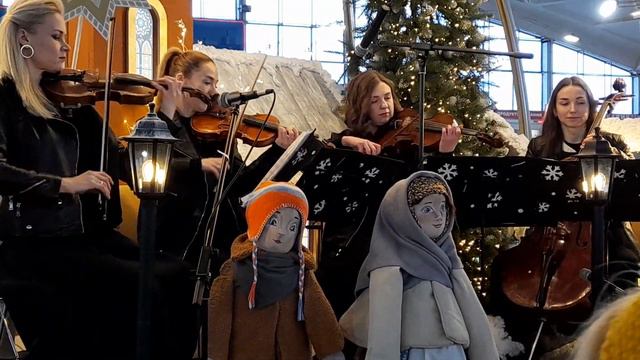 Струнный квартет на Комаровке - Новогодние игрушки смотреть онлайн