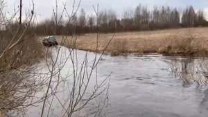 НИВА - МОЖЕТ!!! Вброд - по стёкла на НИВЕ Бронто.
