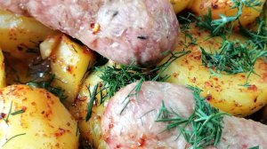 Как приготовить простой, быстрый и вкусный ужин или обед. Картофель с купатами. Еда Без Труда