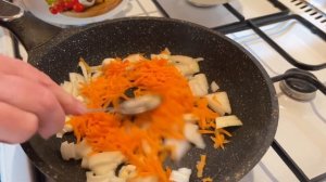 Пельменный суп который любит вся семья-простой рецепт