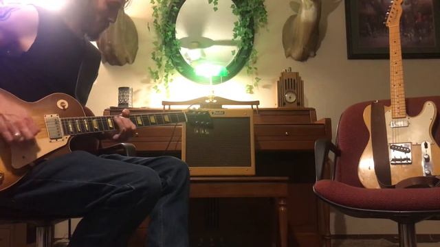 Fender Pro Jr IV cranked смотреть онлайн