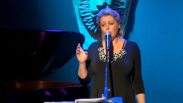 "Вот и лето прошло". Исп. Наташа Манор. смотреть онлайн