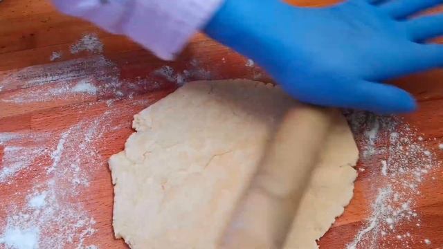 Печенье -"рогалики" на сметане без сахара с сухофруктами и орехами. Печём в гриле Ninja смотреть онлайн