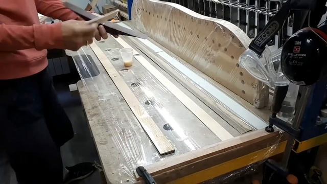 Репортаж Dan Bows смотреть онлайн