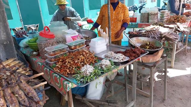 Best Countryside Street Food @Palm Village Resort, One of Cambodian Best Relaxing Places! смотреть онлайн