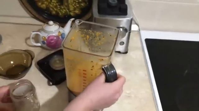 Как удалить косточки из облепихи