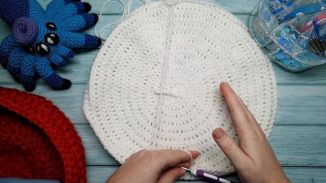 Crochet a beret using any yarn weight  hook size!