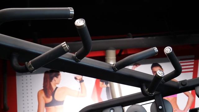 Обзор двойной регулируемой тяги BRONZE GYM BW 1017 смотреть онлайн