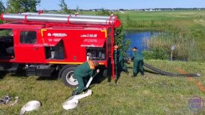 Соревнования по боевому развертыванию на пожарных АЦ и мотопомпе