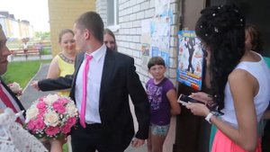 Выкуп невесты на свадьбе в провинции