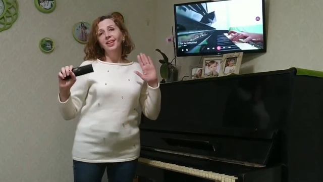 Вокальні вправи. Об'єднання танцювальних рухів з вокалом. Заняття ансамблю "Дін-дон" смотреть онлайн