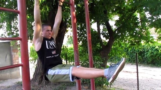 С ЭТИМ Твои ПОДТЯГИВАНИЯ ВЫРАСТУТ ДО 20 За Подход (ЧИСТЫМИ) ► Хитрость В ОТЖИМАНИЯХ На Брусьях ★ смотреть онлайн