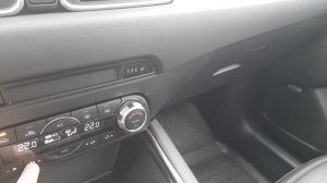 Mazda cx-5 2017 треск вентилятора отопителя