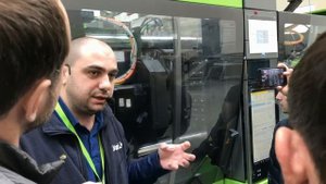 Штамповка пластиковых деталей на производстве Старлайн