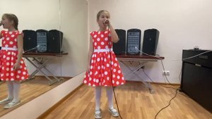 А я иду, шагаю по Москве…(Муз. А. Петрова, слова Г. Шпаликова)