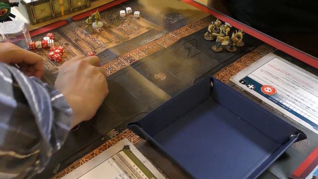 近距離での殴り合い！白兵戦をマスター！ ウォーハンマー 40000 FIRST STRIKE ミッション2 プレイ チュートリアルミニゲーム смотреть онлайн