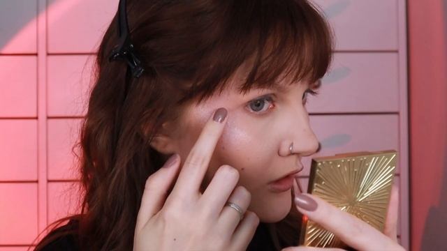 ШПАРГАЛКА ПО МАКИЯЖУ / Макияж На Выпускной С Красными Губами и Стрелками /Лайфхаки, Секреты и Совет смотреть онлайн