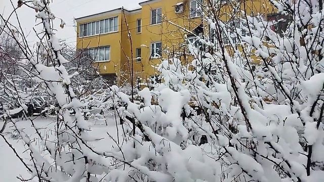 Чертовицк. Снег в марте. 2022 смотреть онлайн