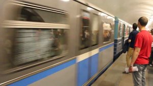 Еж с Русичем на Площади Революции (23.05.11)