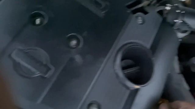 ДВС Nissan VQ30-DET (горловина маслозаливная и щуп) смотреть онлайн