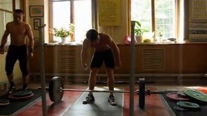 Тяжелая атлетика - тренировка.