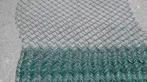 Размотка компактной сетки Рабица в ЕВРО упаковке от "Алмаросметиз"