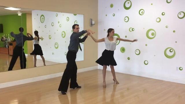 Samba Criss Cross Bota Fogos смотреть онлайн