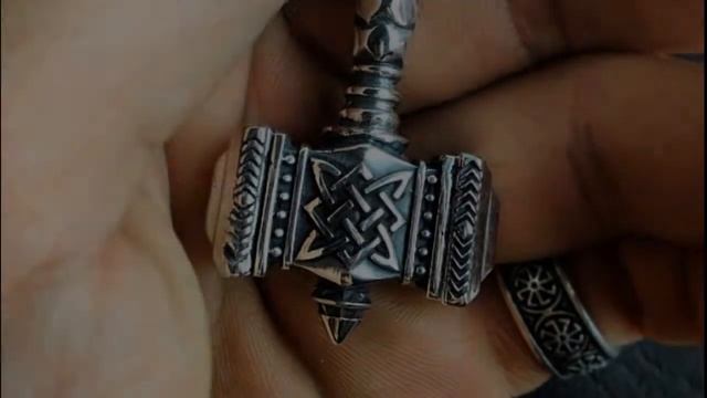 ДЕРЕВЯННЫЕ УКРАШЕНИЯ // Скандинавские обереги ручной работы. смотреть онлайн