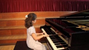 И. С. Бах Маленькая прелюдия № 4 D dur Исп. Беседина Софья, 10 лет преп. Войтушко Е.А.