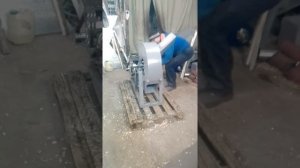 "СОВА" Щ 350 с бензиновым мотором мощностью 9 л.с., фракция арболит