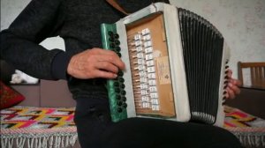 Я с тобою прощаюсь (В. Михайлова) разбор на гармони №-132 с цифрами