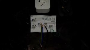 Выключатель и розетка "Legrand",розетка с маленьким "сюрпризом"