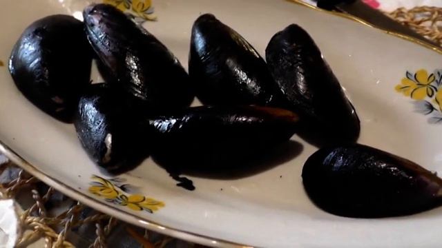 Фестиваль уличной еды Принесли еду домой Мидии Кундюмы смотреть онлайн