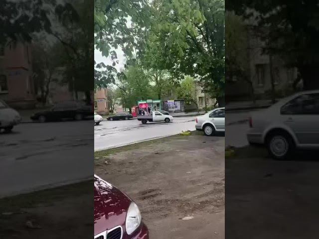 Мама с ребенком   #газель #2110 #автоваз #БПАН #ваз #ваз2110 #лада #shorts  #тачканапрокачку #авто