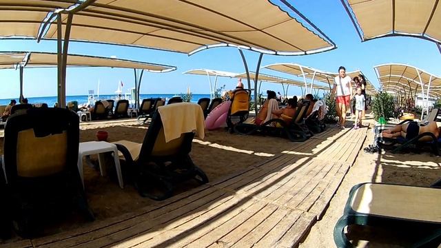 Турция. Белек. Отель Cristal Waterworld. Путь из номера до пляжа в отеле. смотреть онлайн