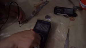 замена батарейки в часах Q&Q