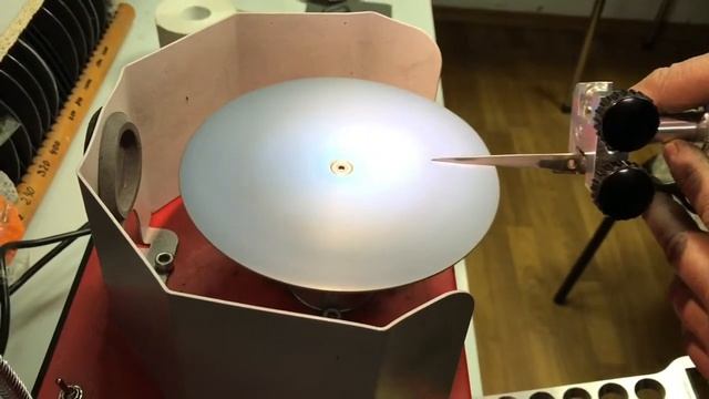 Заточка парикмахерских ножниц с микронасечкой смотреть онлайн